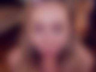 Adabluntaa's Live Sex Cam Show