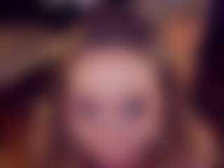 Live cam show with Adabluntaa - Amateur on Camsoda
