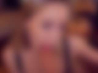 Live cam show with Adabluntaa - Blonde Hair on Camsoda