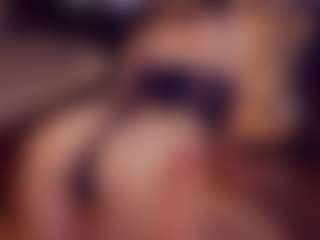 Live cam show with Adabluntaa - Brown Eyes Blonde Hair on xheatlive.com