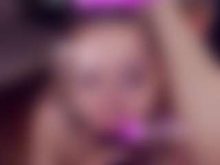 Adabluntaa's Live Sex Cam Show