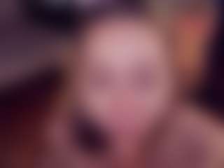 Adabluntaa's Live Sex Cam Show
