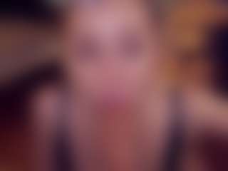 Adabluntaa's Live Sex Cam Show