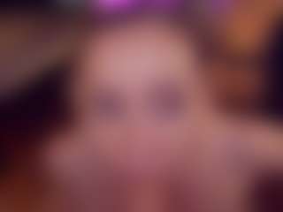 Adabluntaa's Live Sex Cam Show