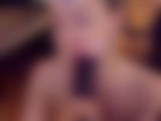 Adabluntaa's Live Sex Cam Show