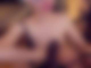Adabluntaa's Live Sex Cam Show
