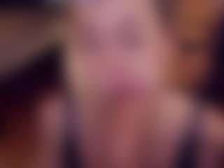 Adabluntaa's Live Sex Cam Show