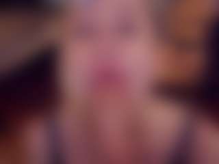 Adabluntaa's Live Sex Cam Show