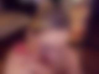 Adabluntaa's Live Sex Cam Show