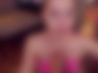 Live cam show with Adabluntaa - Small Tits on Camsoda