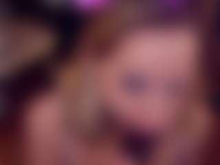 Adabluntaa's Live Sex Cam Show
