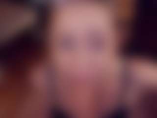 Adabluntaa's Live Sex Cam Show
