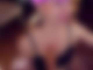 Adabluntaa's Live Sex Cam Show