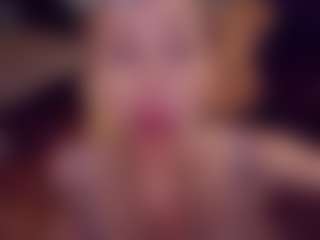 Live cam show with Adabluntaa - Handjob on Camming Site