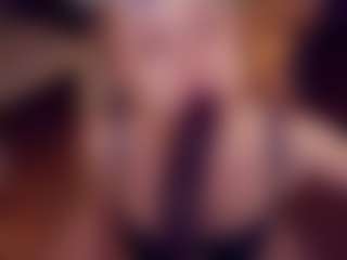 Adabluntaa's Live Sex Cam Show