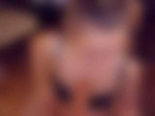Adabluntaa's Live Sex Cam Show