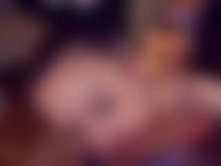 Live cam show with Adabluntaa - Brown Eyes Blonde Hair on Streamer API