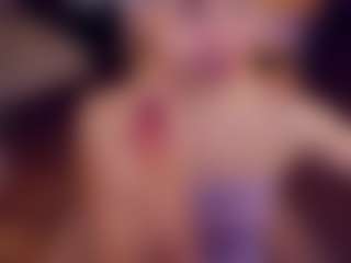 Adabluntaa's Live Sex Cam Show