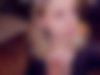 Adabluntaa's Live Sex Cam Show