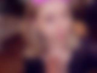 Adabluntaa's Live Sex Cam Show