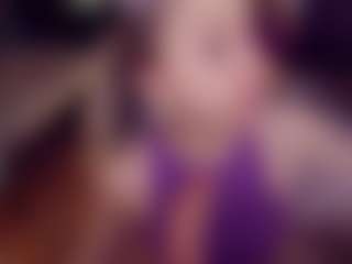Adabluntaa's Live Sex Cam Show