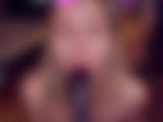 Adabluntaa's Live Sex Cam Show