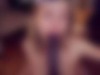 Adabluntaa's Live Sex Cam Show