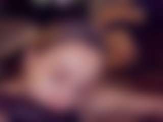 Adabluntaa's Live Sex Cam Show