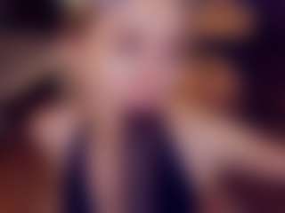 Live cam show with Adabluntaa - White on Camiplay Live | germany