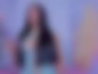 Chlooee's Live Sex Cam Show