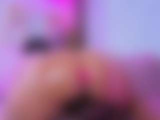Live cam show with Chlooee - BBW on crypto-cams