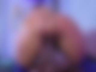 Chlooee's Live Sex Cam Show
