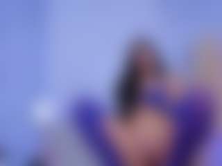 Chlooee's Live Sex Cam Show