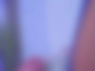 Live cam show with Chlooee - Curvy on Pornisteam.com