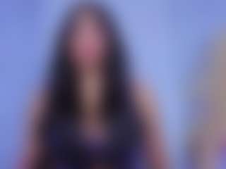 Chlooee's Live Sex Cam Show