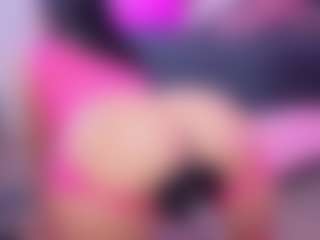 Chlooee's Live Sex Cam Show