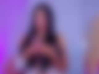 Chlooee's Live Sex Cam Show