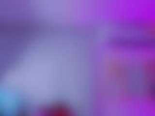 Chlooee's Live Sex Cam Show