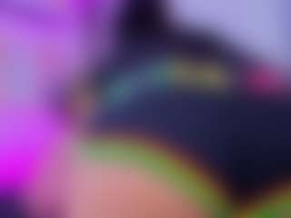 Chlooee's Live Sex Cam Show