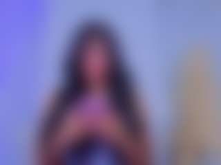 Chlooee's Live Sex Cam Show