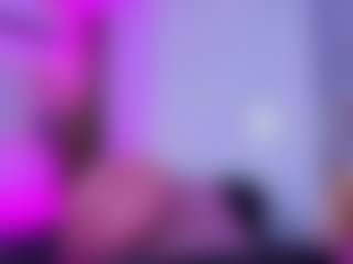 Chlooee's Live Sex Cam Show