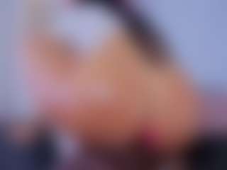 Chlooee's Live Sex Cam Show