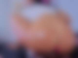 Chlooee's Live Sex Cam Show