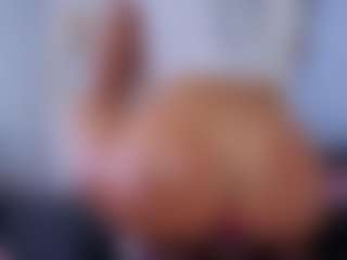 Chlooee's Live Sex Cam Show