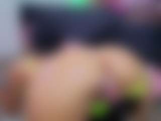 Chlooee's Live Sex Cam Show