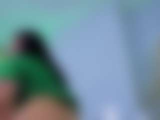 Chlooee's Live Sex Cam Show