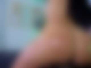 Chlooee's Live Sex Cam Show