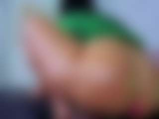 Chlooee's Live Sex Cam Show