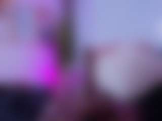 Chlooee's Live Sex Cam Show