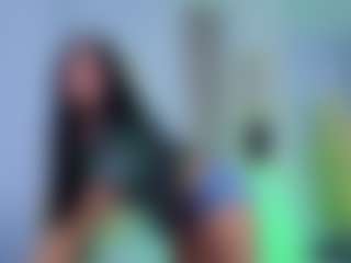 Chlooee's Live Sex Cam Show